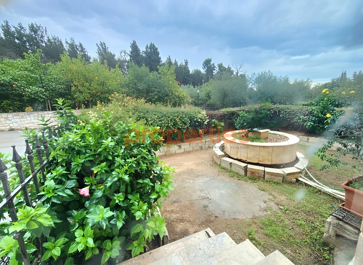 Apartment for Sale in Aamchit