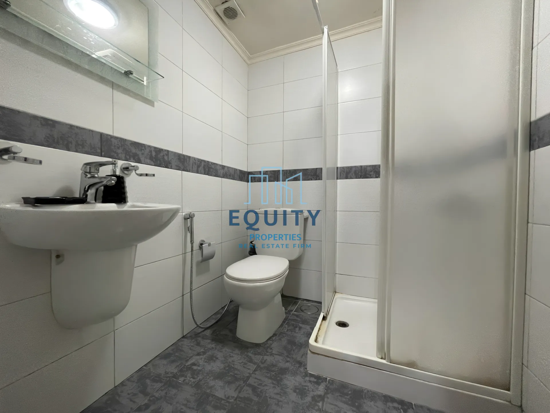 Apartment for rent in Zouk Mkayel