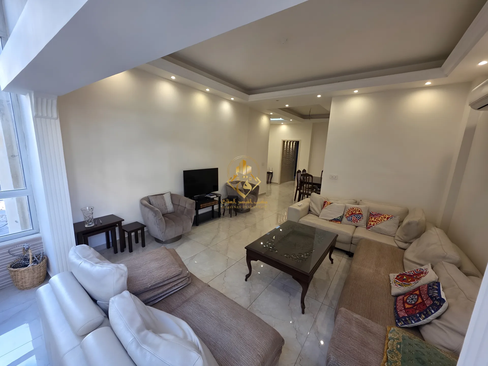 Residential in Ain al mraiseh, beirut, lebanon - 2 bed, 1.0 bath