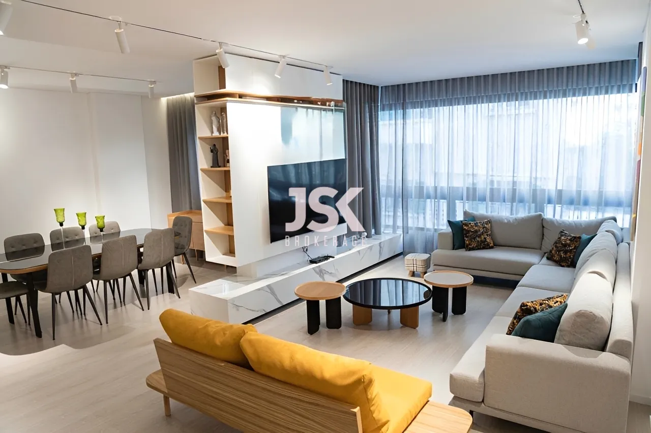 Apartment for Sale in Achrafieh