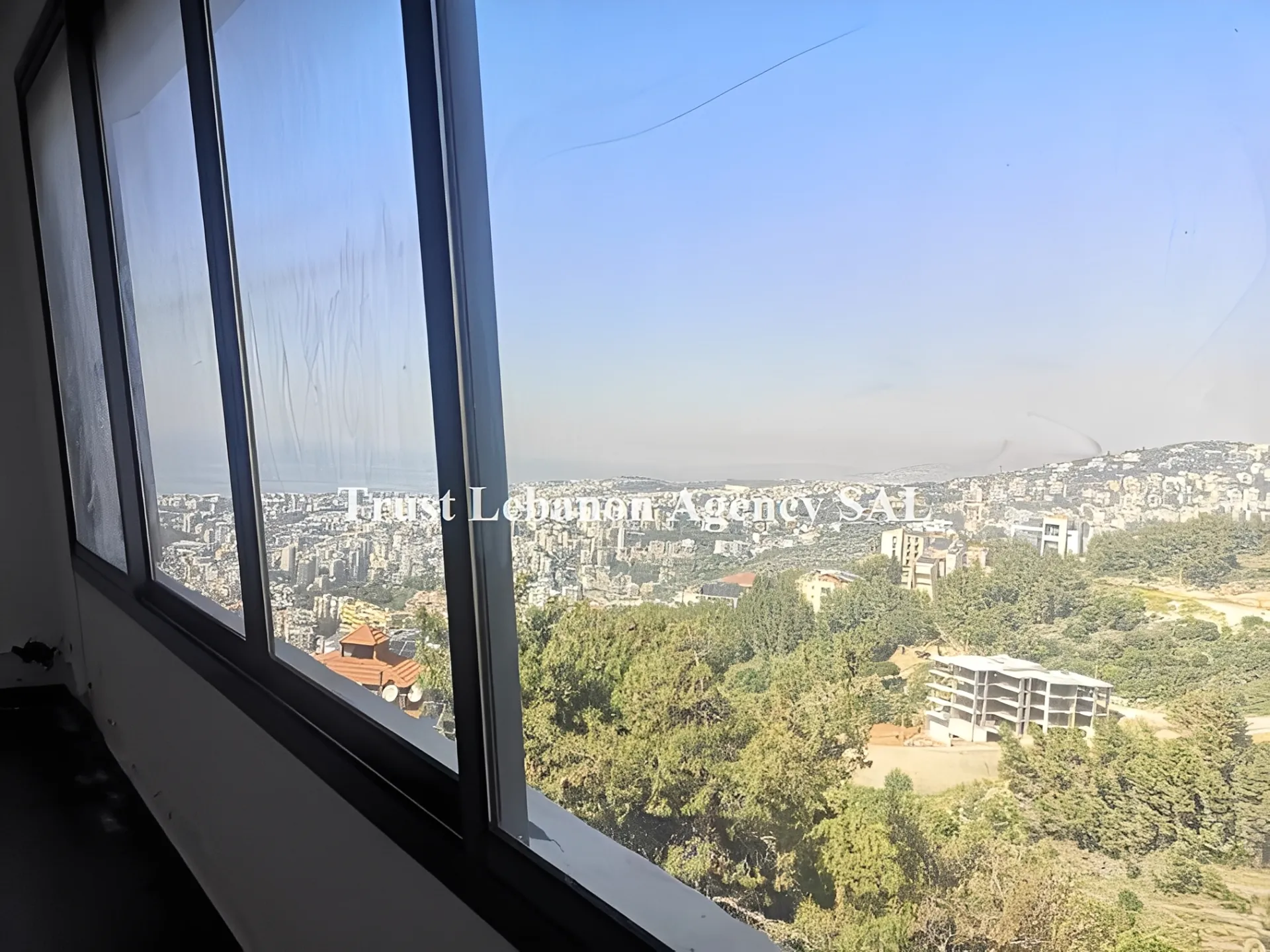 Office for rent in Metn, Bsalim