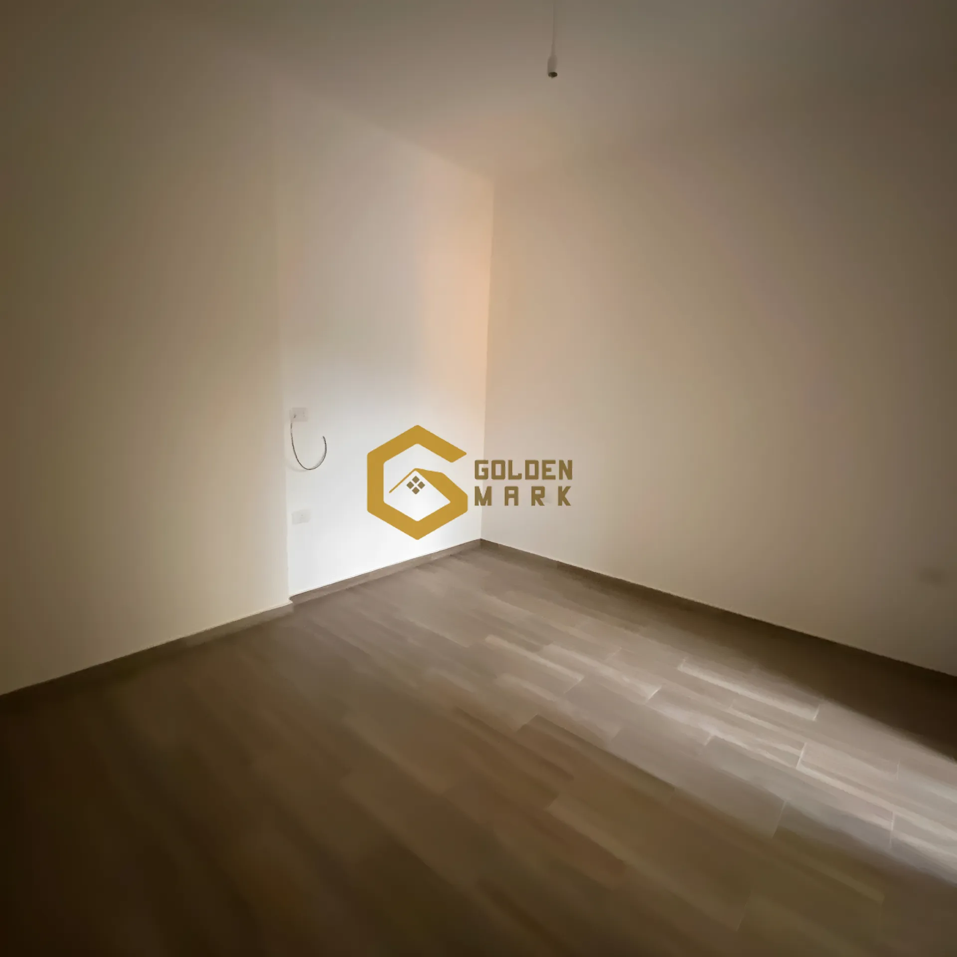 Apartment for Sale in Halat