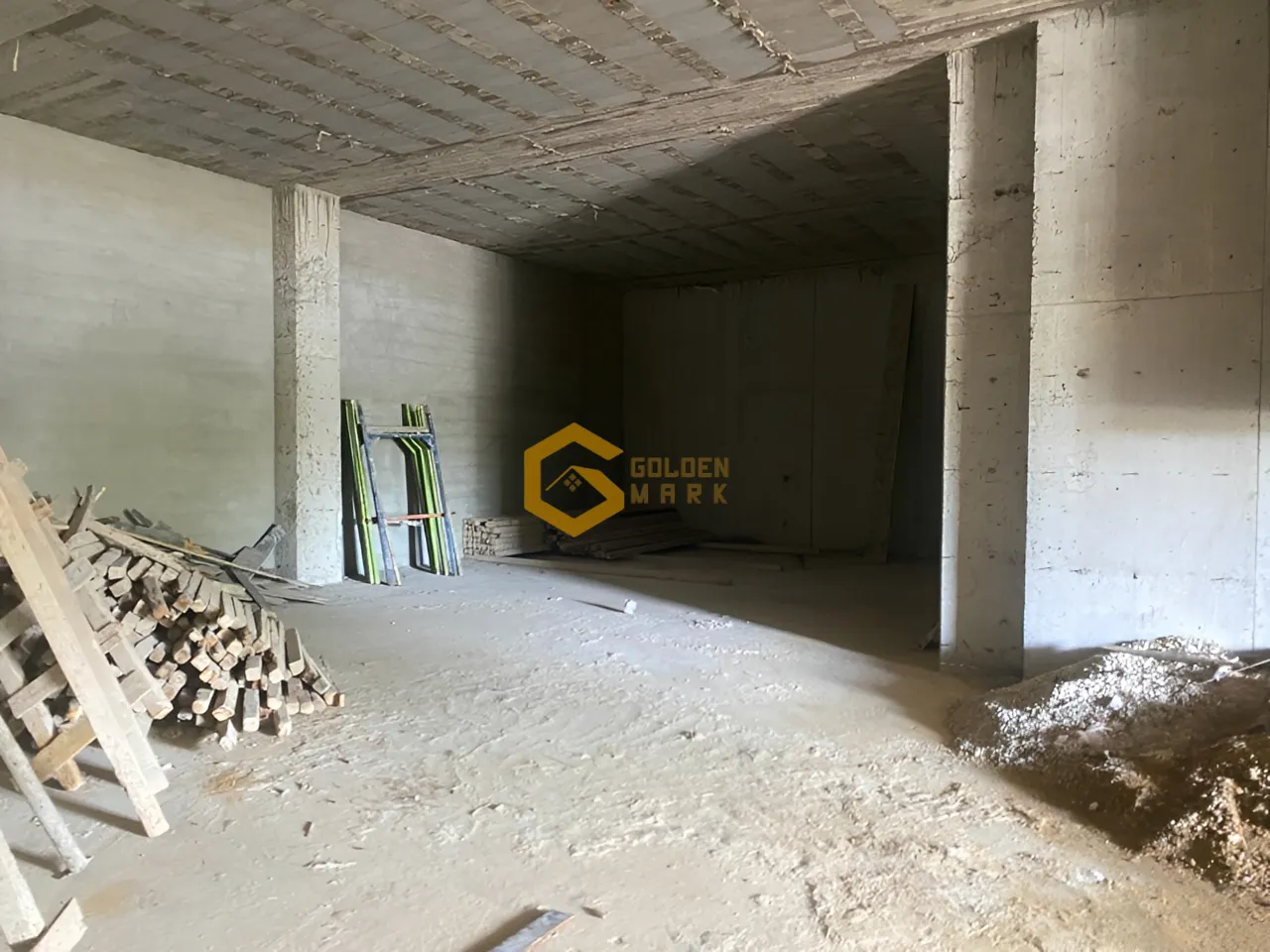 Warehouse for sale in Ghadras