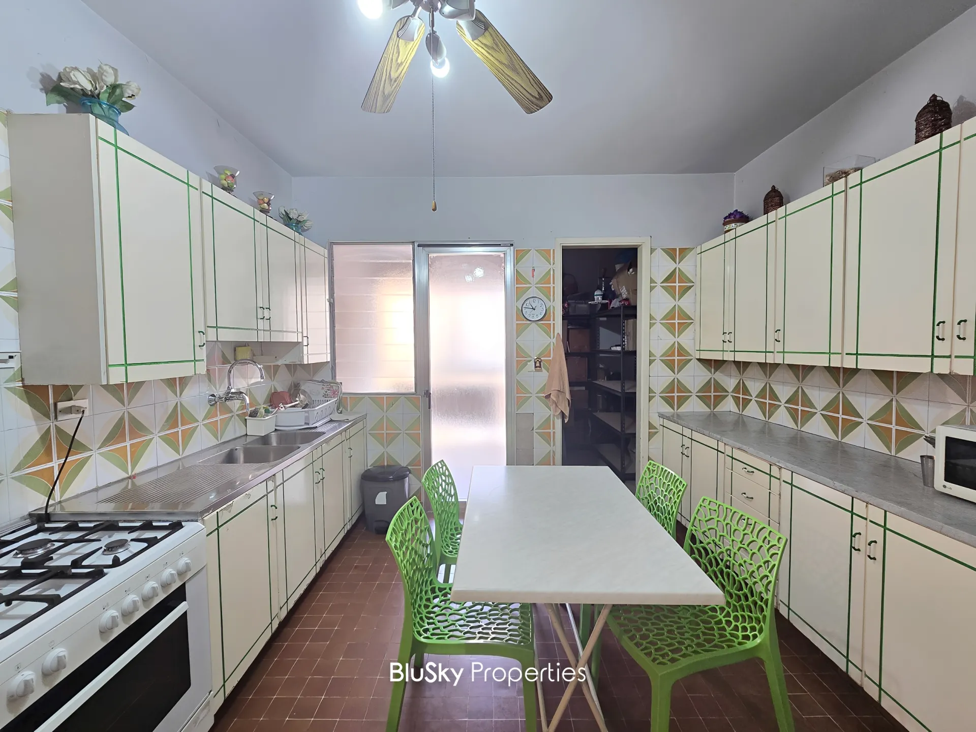 Apartment for rent in Mansourieh, lebanon