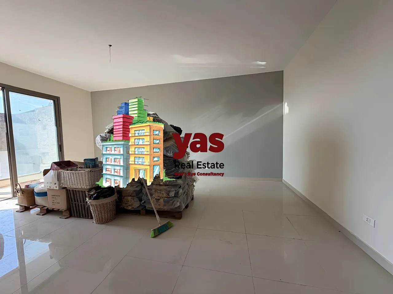 Apartment for Sale in Ballouneh