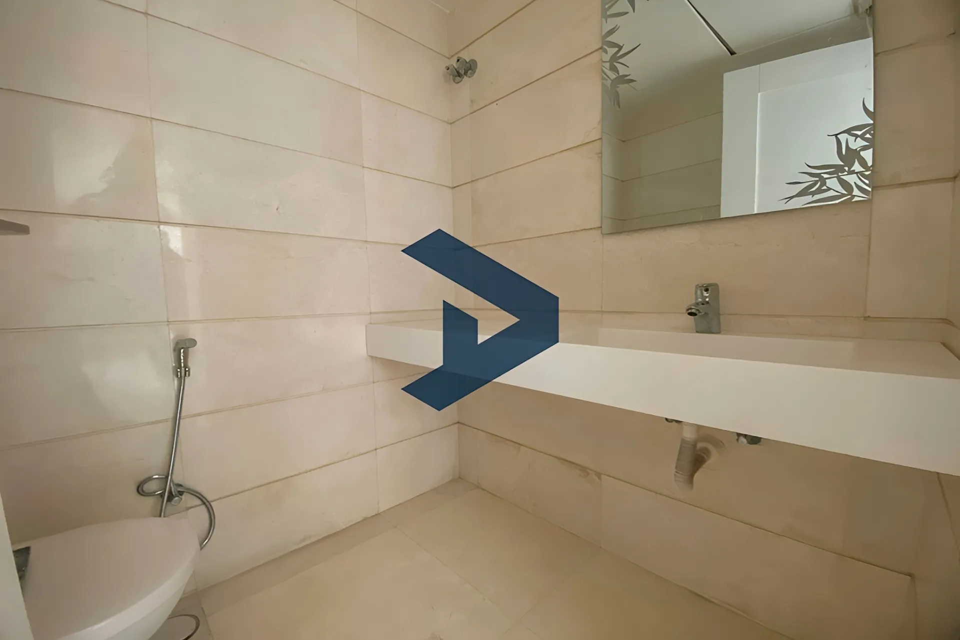 Apartment for sale in Clemenceau, Bayrut, Lebanon