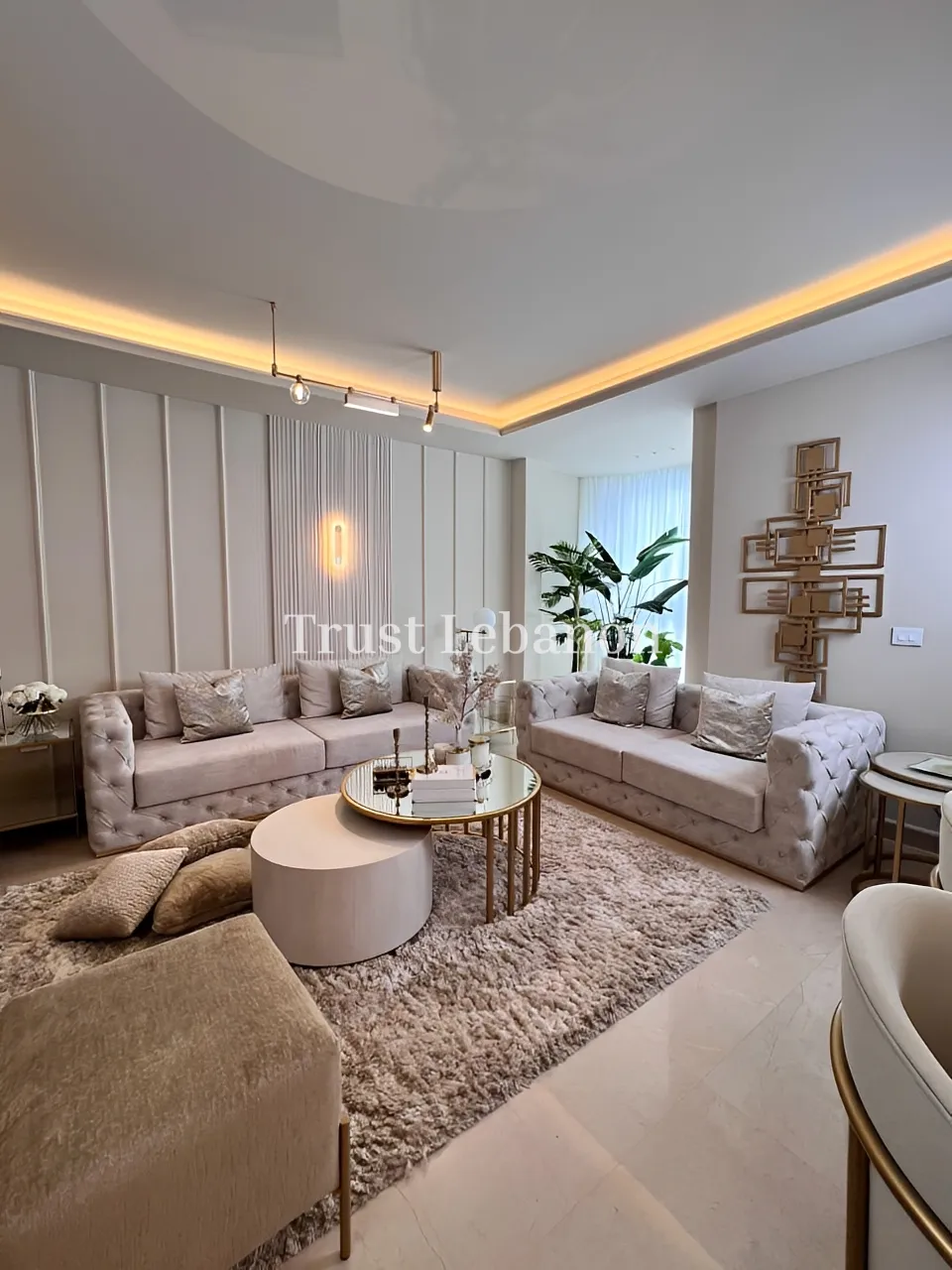 Apartment for sale in Corniche el Mazraa, Beirut, Lebanon - 3 bed, 2 bath