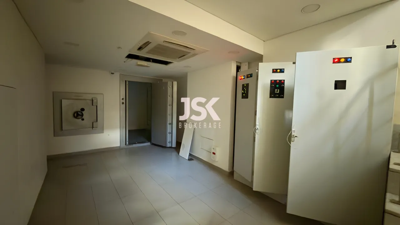 Shop for Rent in Achrafieh