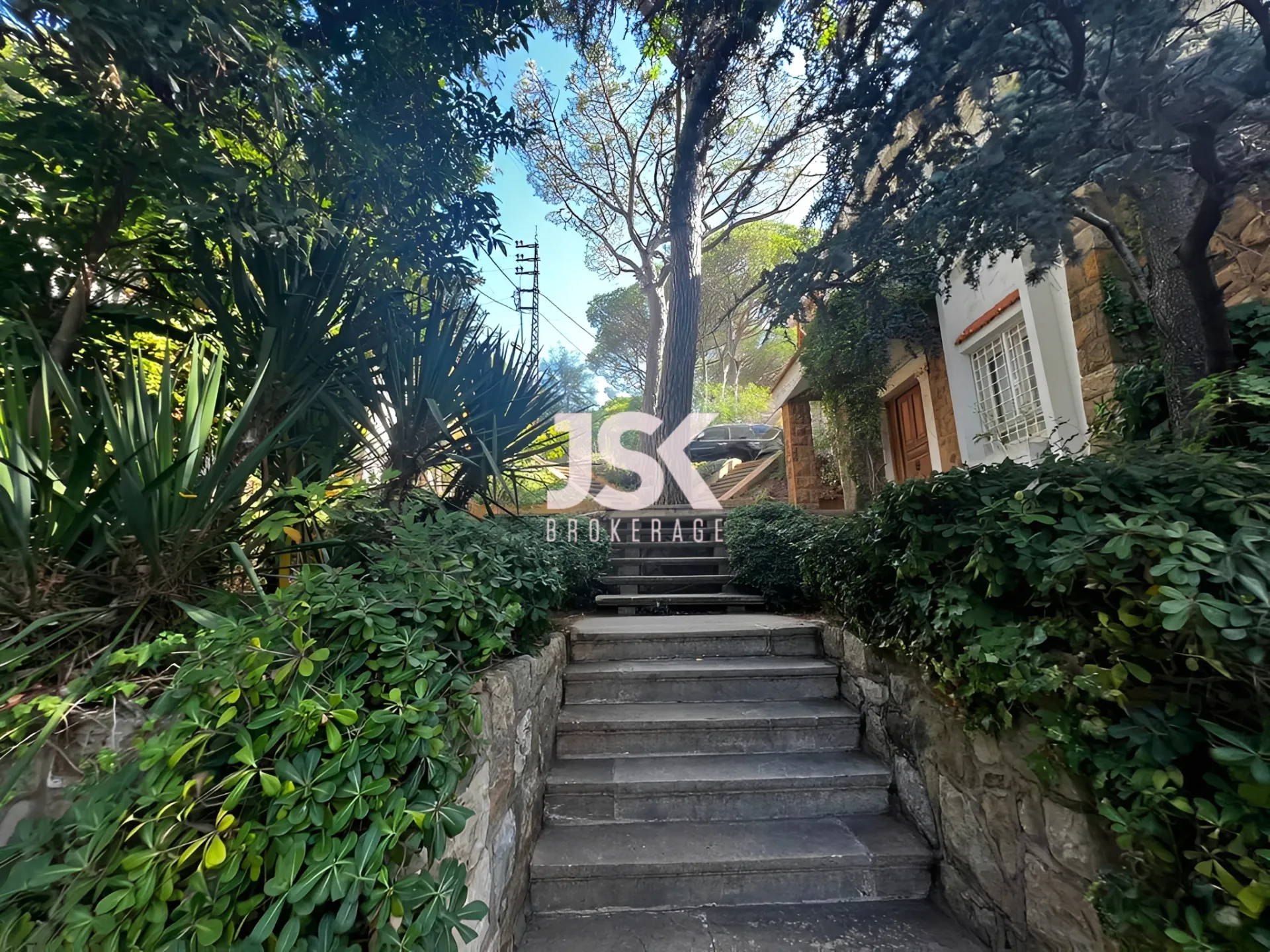 Villa for Rent in Baabdat
