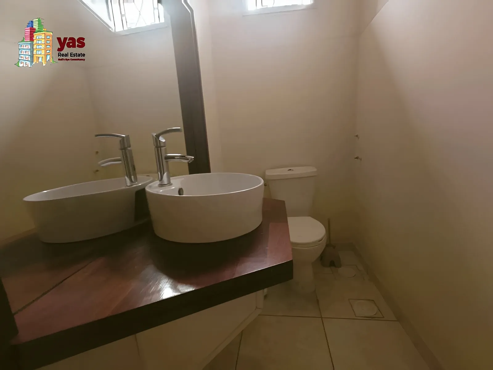 Office for rent in Saifi