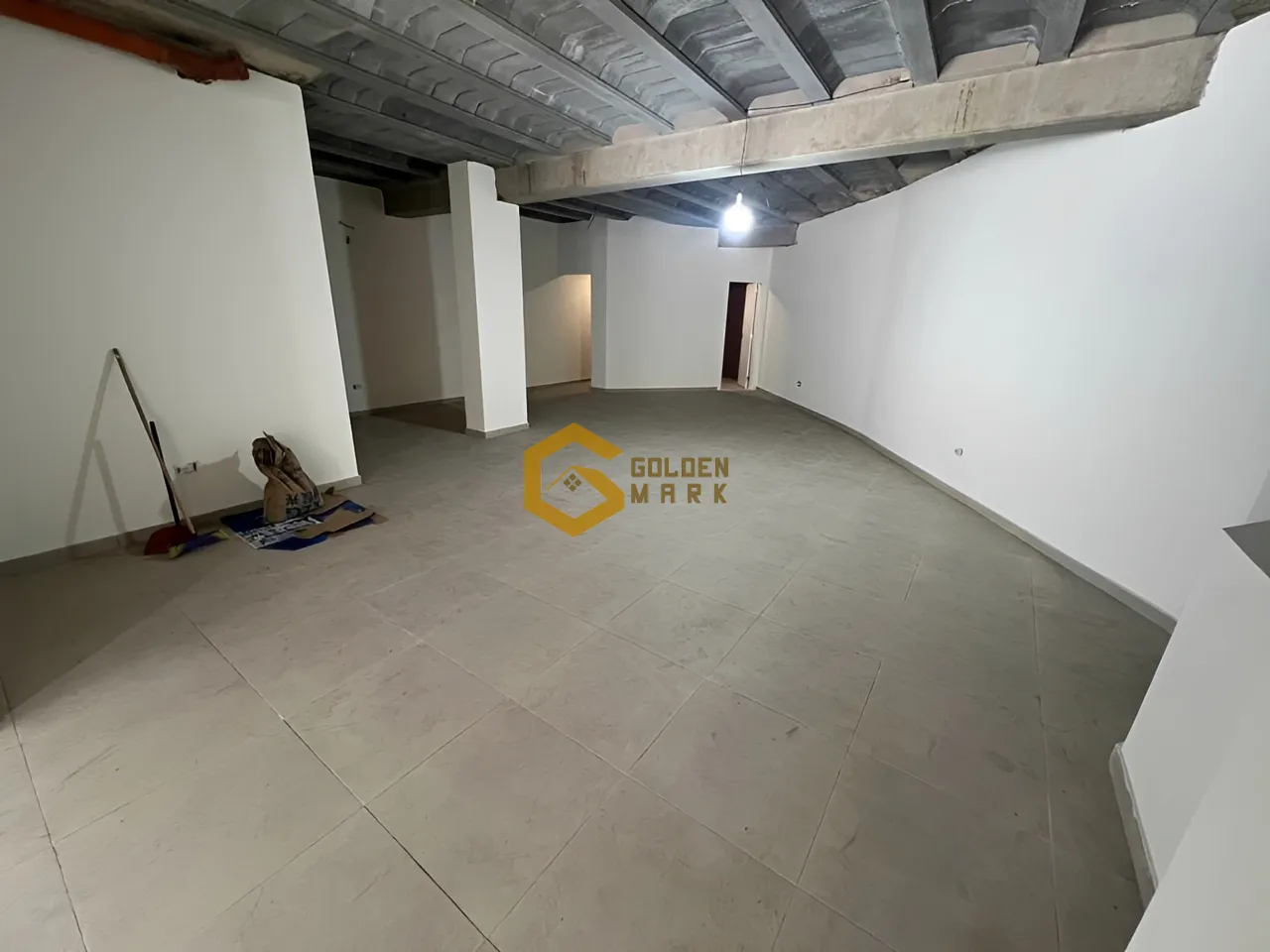 Shop for rent in Adma w Dafnah