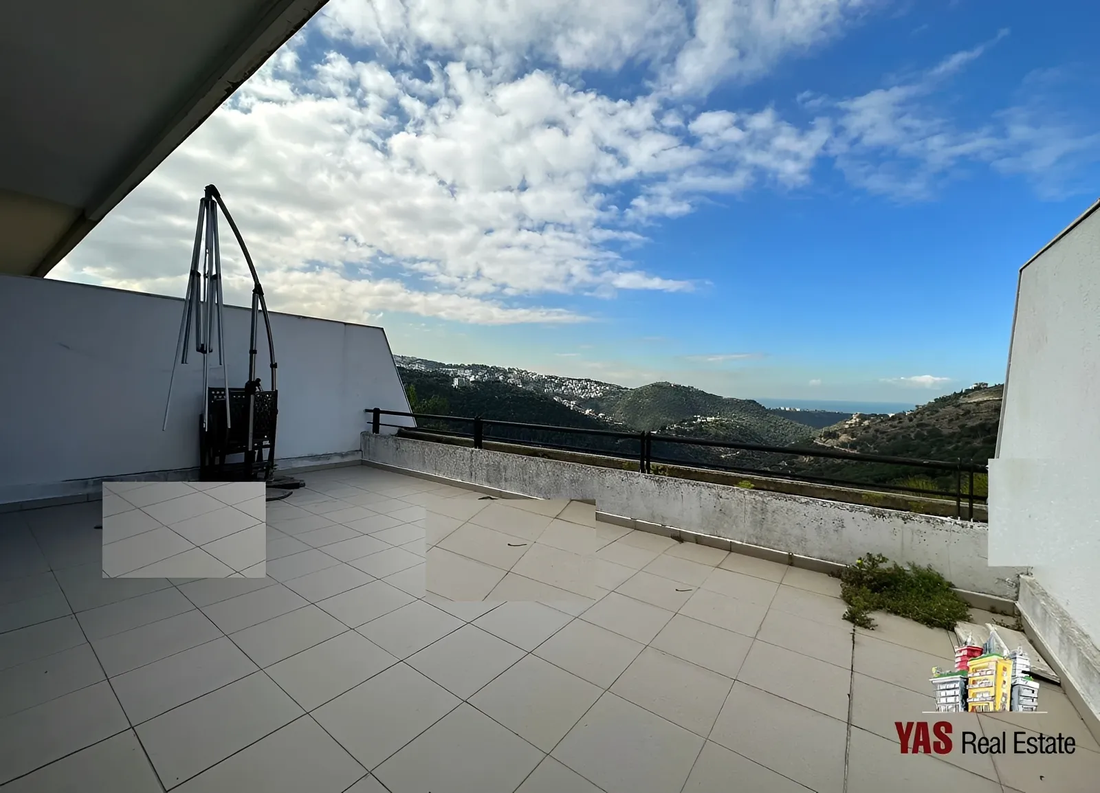 Chalet for Sale in Jeita