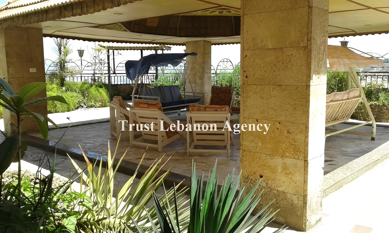 Triplex for Sale in Dohet Aramoun Alay Lebanon - 5 bed, 7 bath