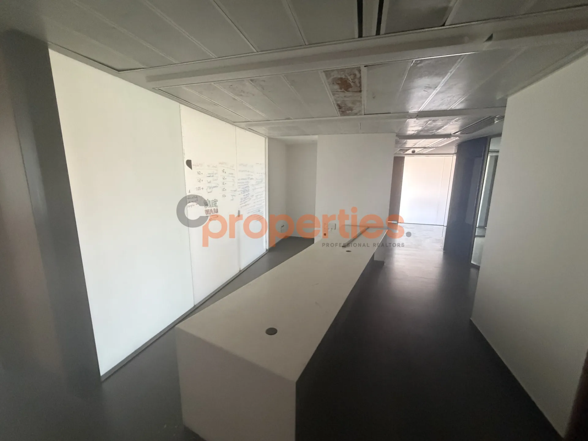 Office for Rent in Saifi Village