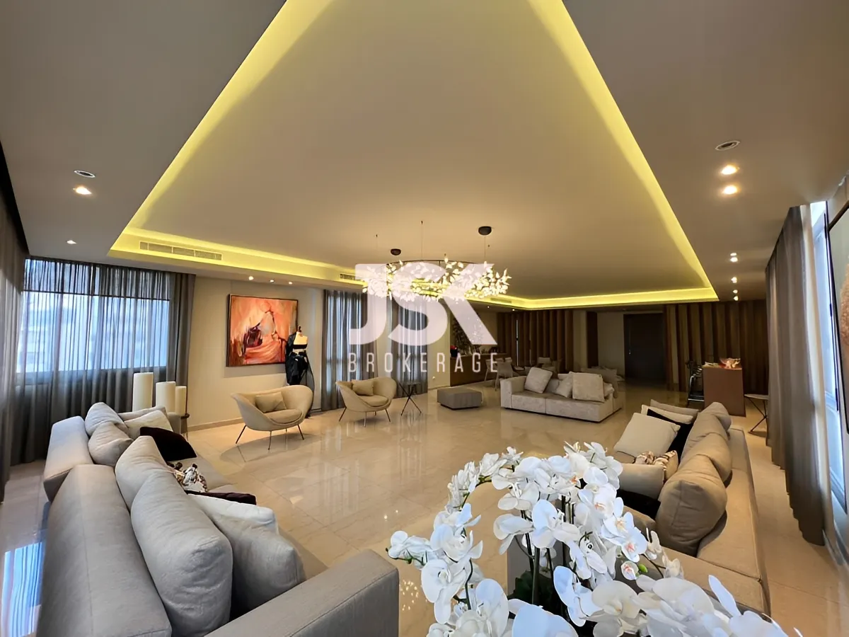 Apartment for Rent in Clemenceau, Bayrut, Lebanon - 3 bed, 4 bath