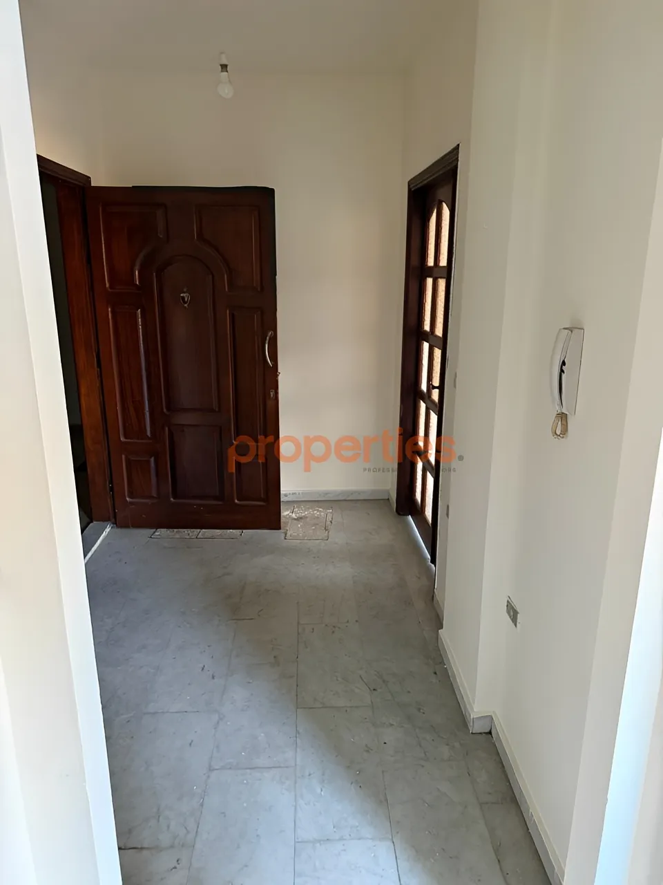 Apartment for Rent in Ain El Jdideh