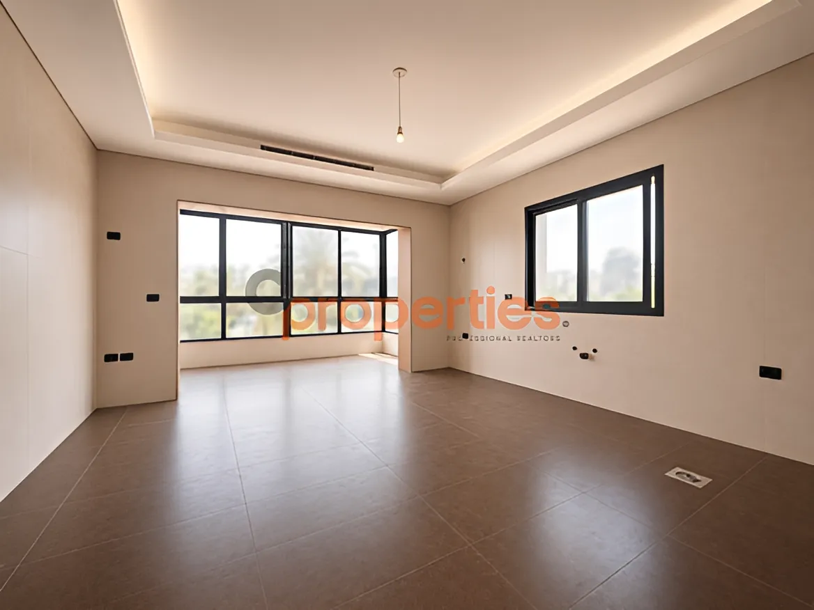 Apartment for sale in Ramleh Al Bayda, Beirut, Lebanon - 4 bed, 6 bath