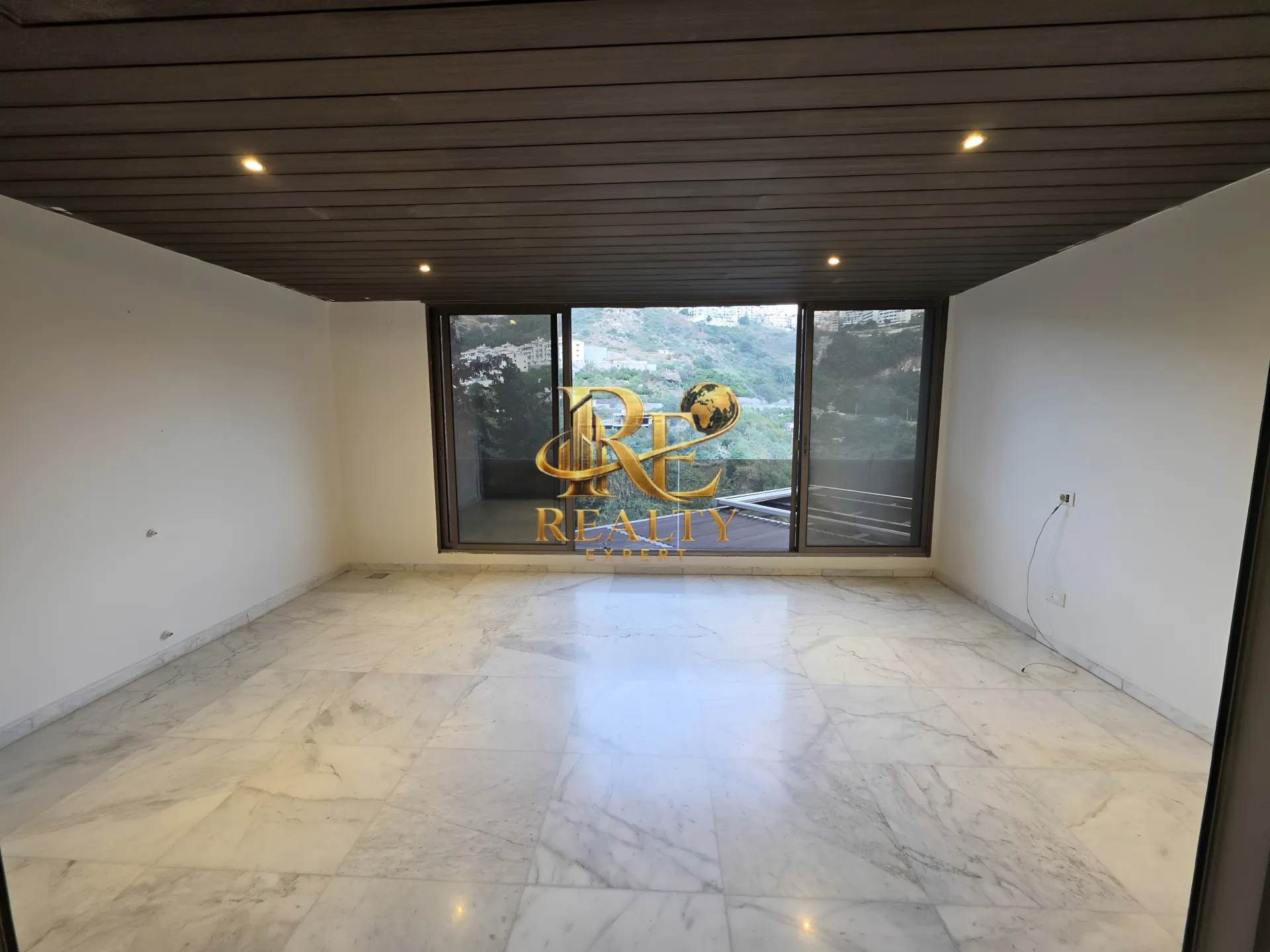 Apartment for sale in Hazmieh