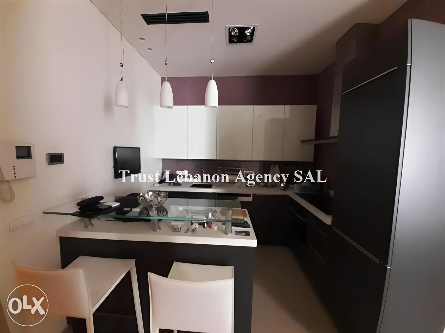 Apartment for Rent in Achrafieh Gemayzeh - 1 bed, 1 bath