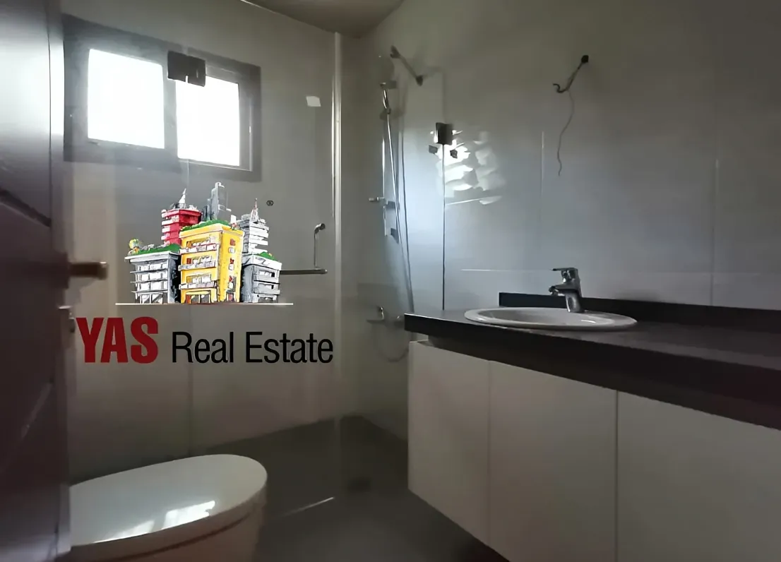 Apartment for Sale in Ballouneh