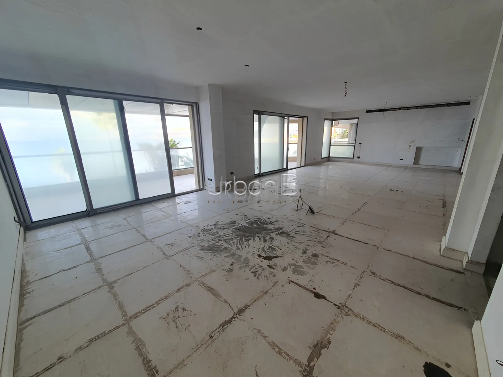 Residential in Ain el mraiseh, beirut, lebanon