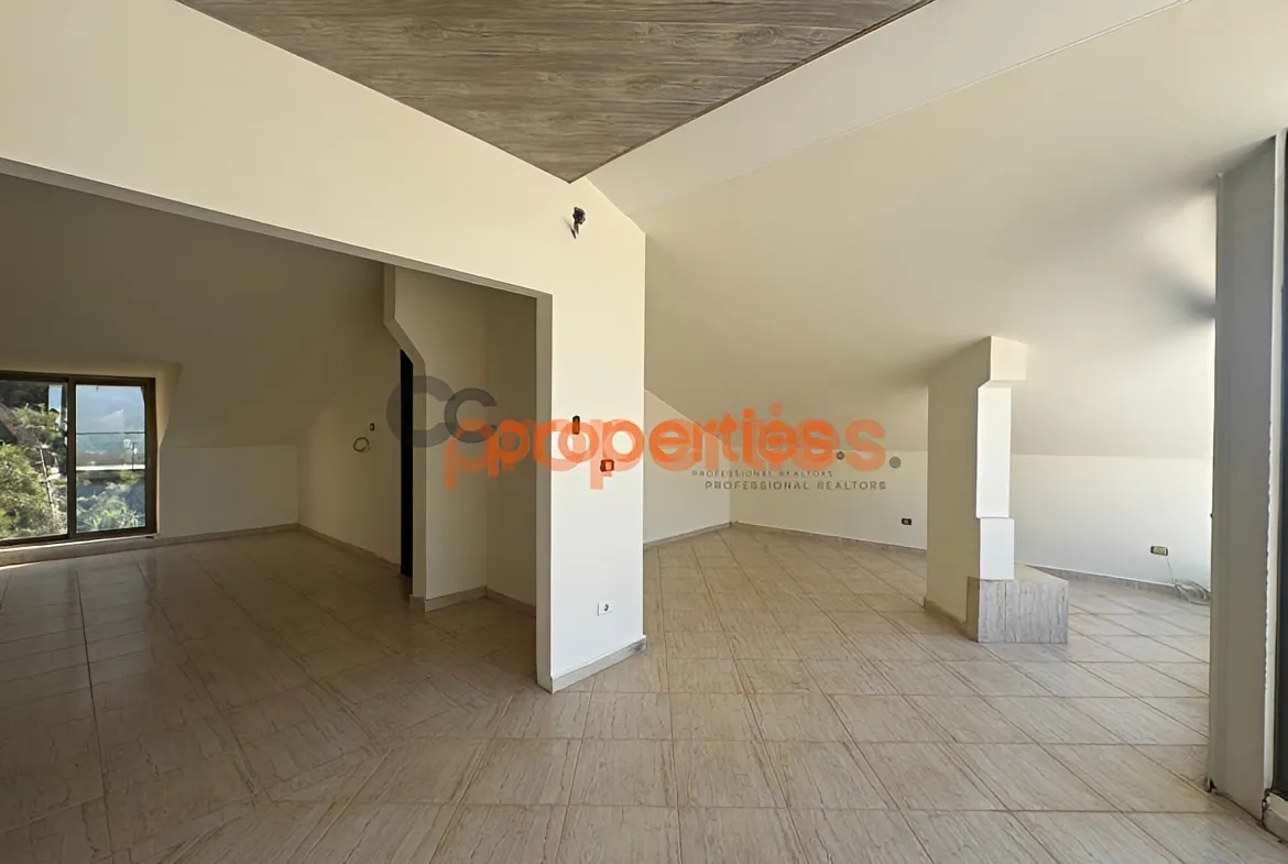 Duplex for Sale in Mazraat Yachoua
