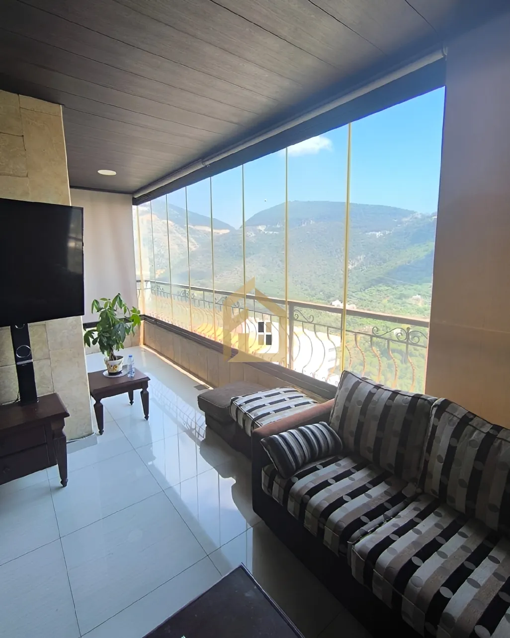 Apartment for rent in Rabweh, Bayrut, Lebanon - 3 bed, 3 bath