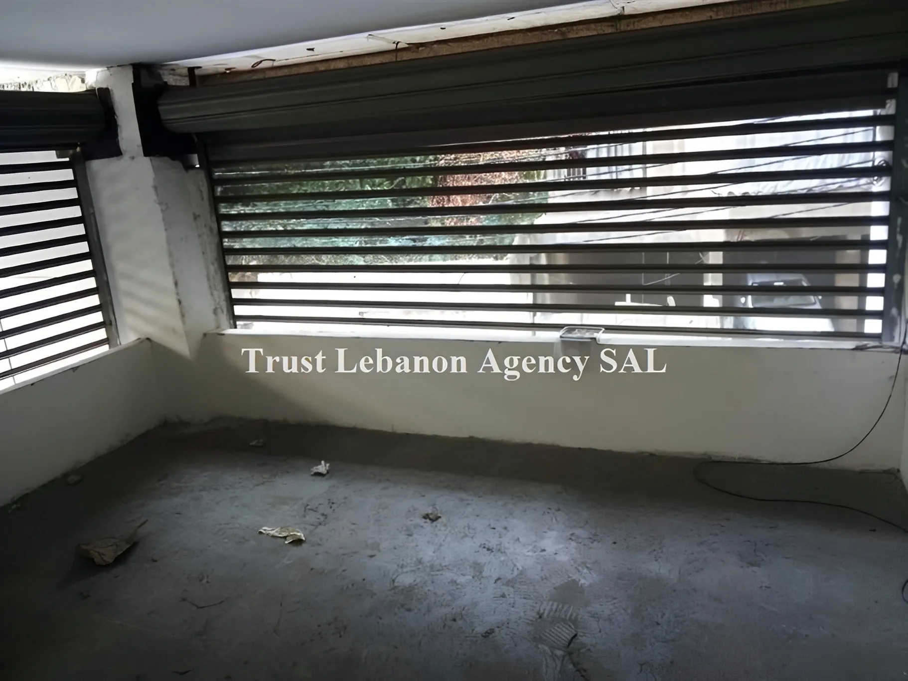 Shop for sale in Beirut, Basta