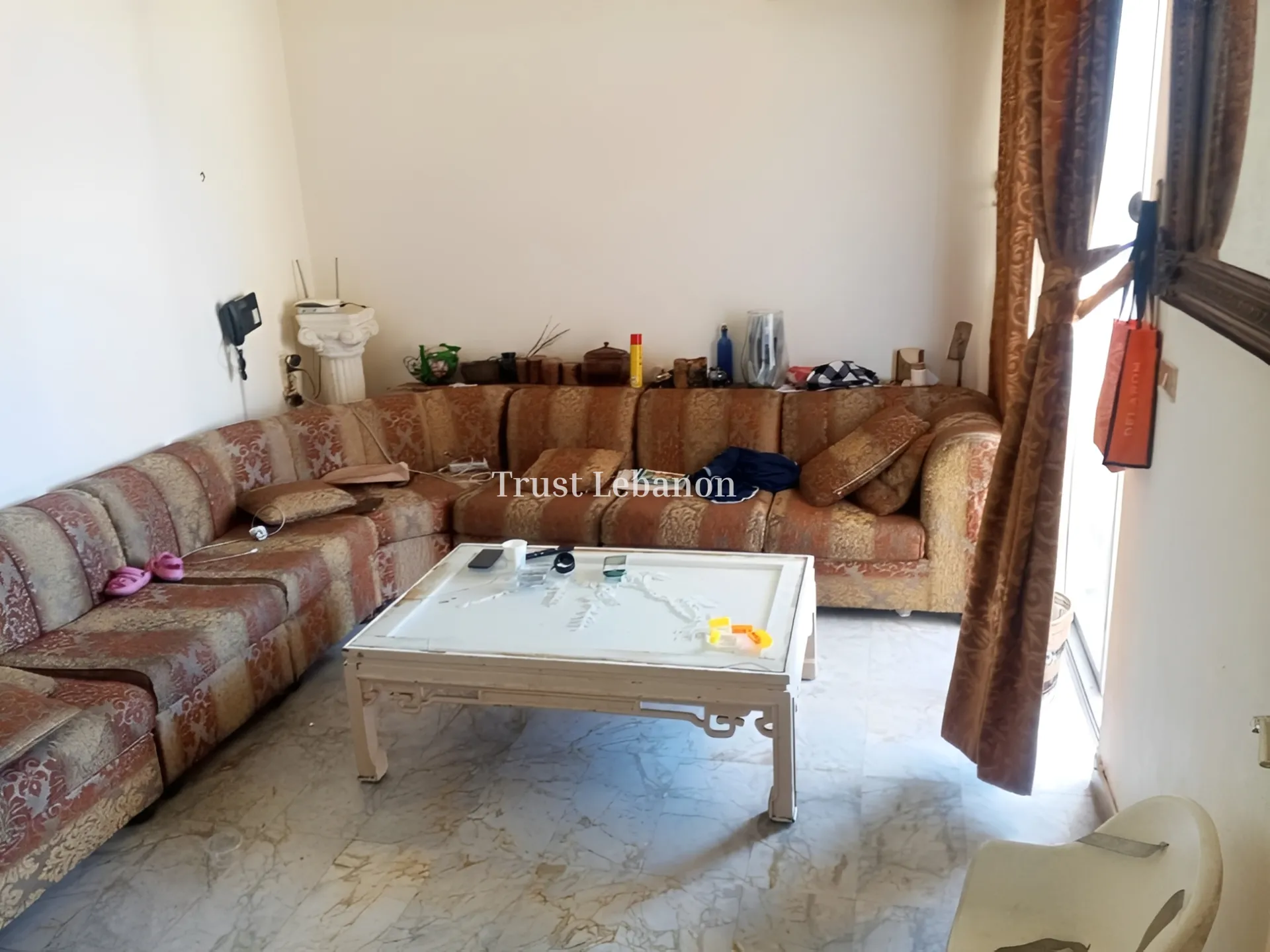 Apartment for sale in Corniche el Mazraa, Beirut, Lebanon - 4 bed, 3 bath