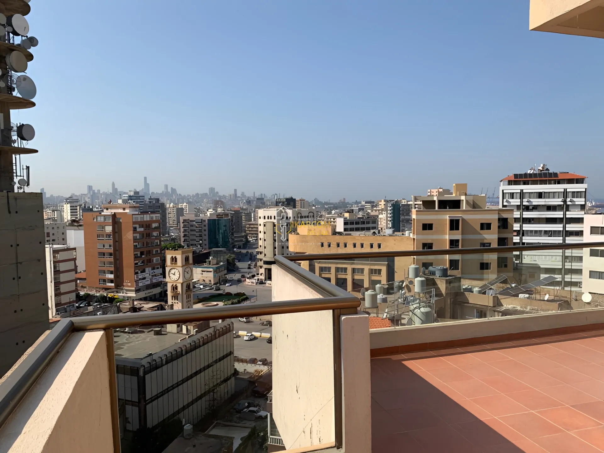 Apartment for Rent in Jdeideh - 3 bed, 5 bath
