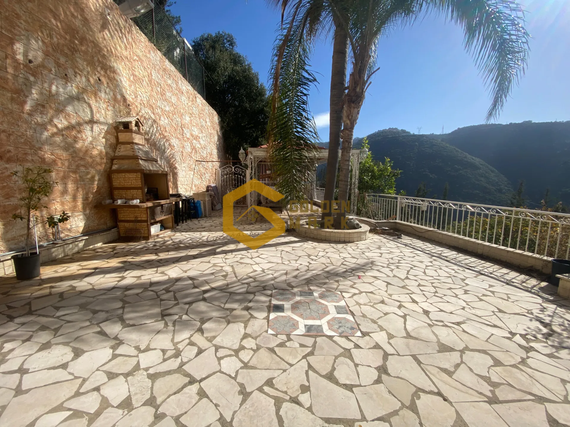 Apartment for Sale in Blat