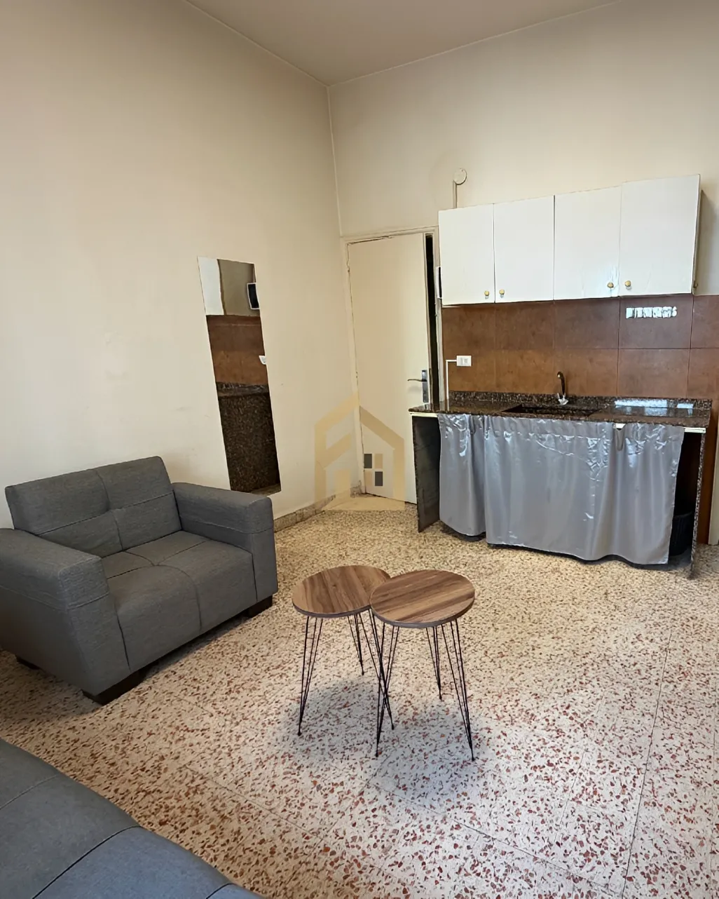Apartment for rent in Achrafieh, Beirut, Lebanon - 1 bed, 1 bath