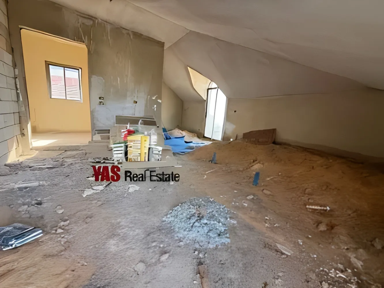 Apartment for Sale in Ballouneh
