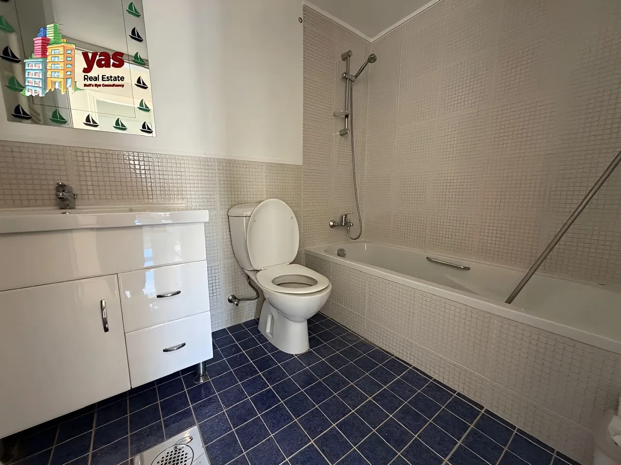 Apartment for Sale in Ballouneh - 4 bed, 3 bath