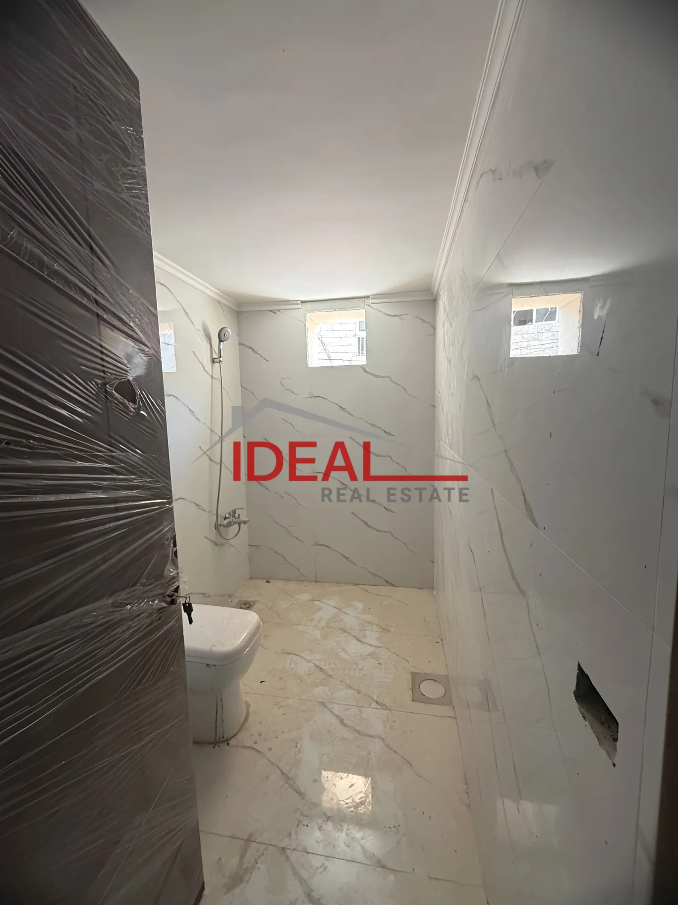 Apartment for sale in Ballouneh, Lebanon