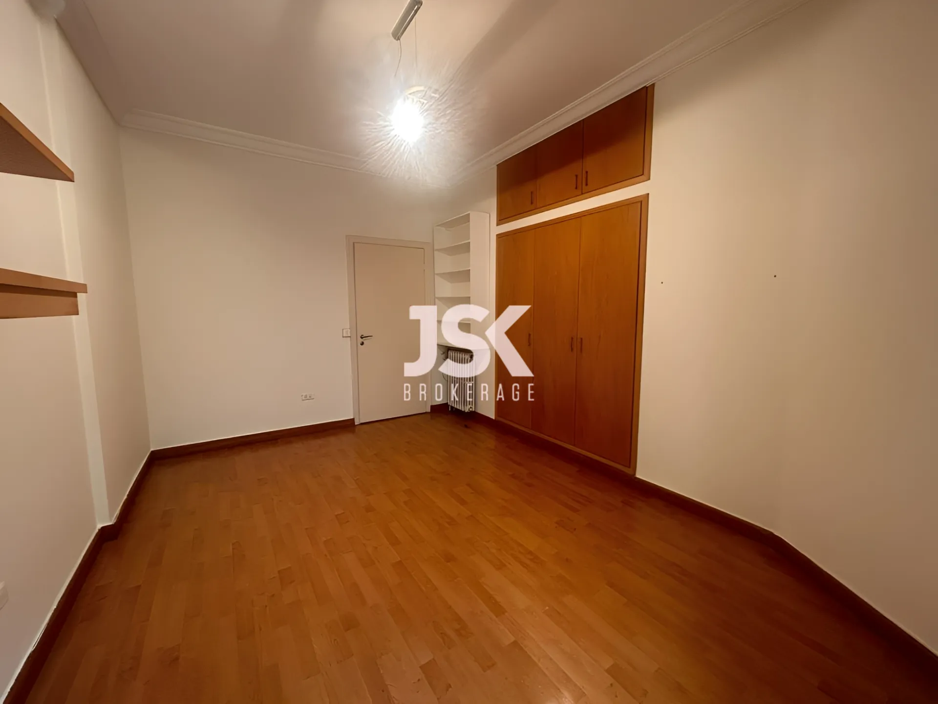 Apartment for Rent in Clemenceau
