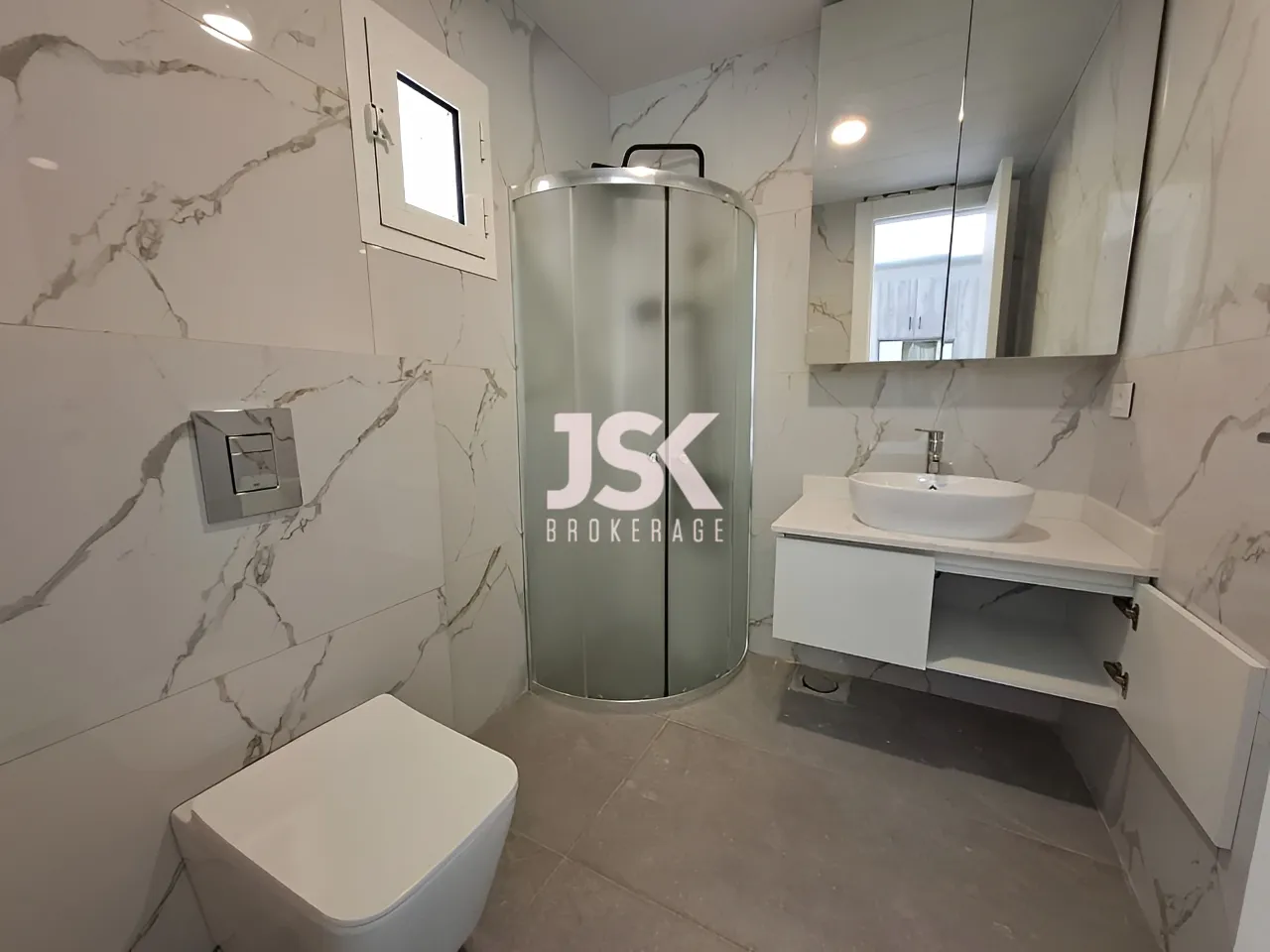 Apartment for Rent in Kaslik