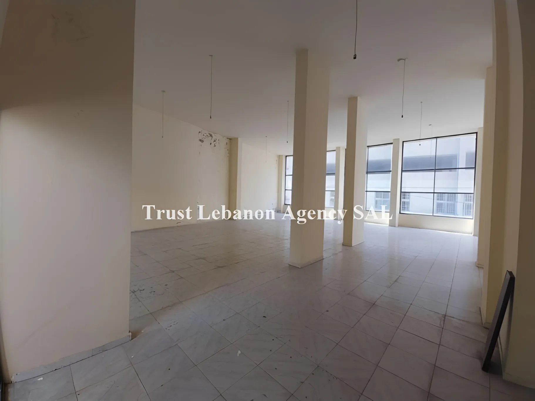 Commercial Property For Sale in Beirut, Hamra