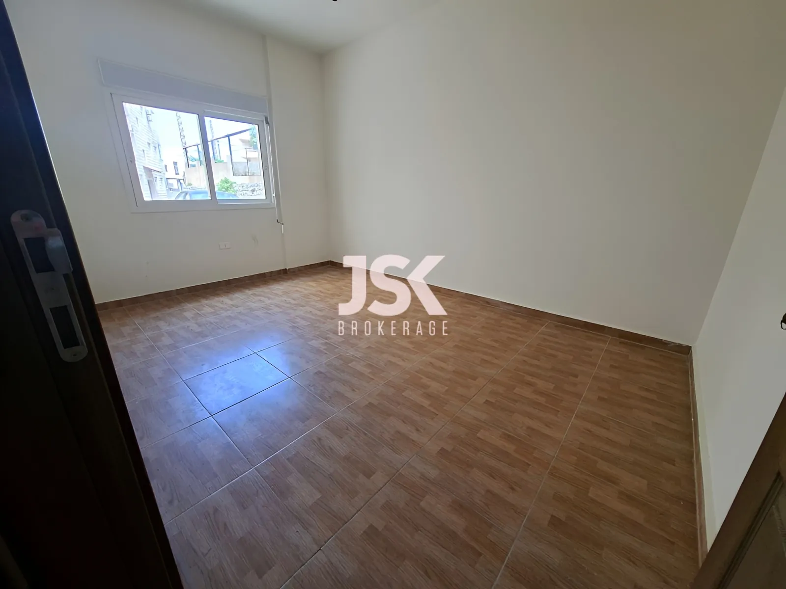 Apartment for Sale in Nahr Ibrahim