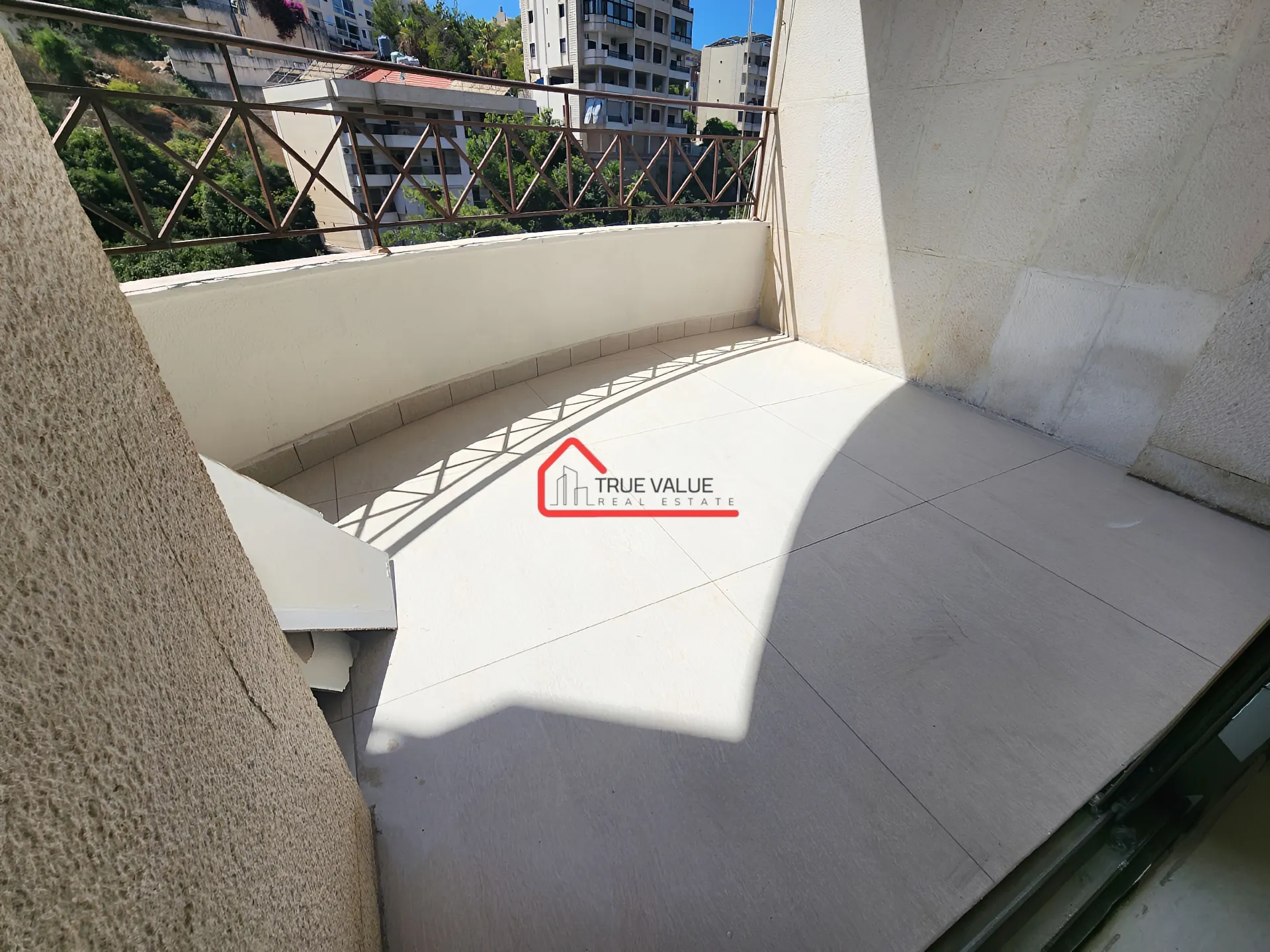 Apartment for sale in Bchamoun