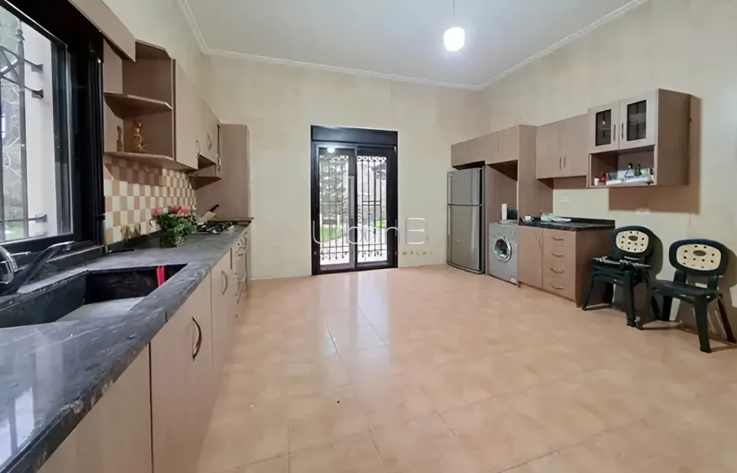 Villa for sale in Dlebta, lebanon