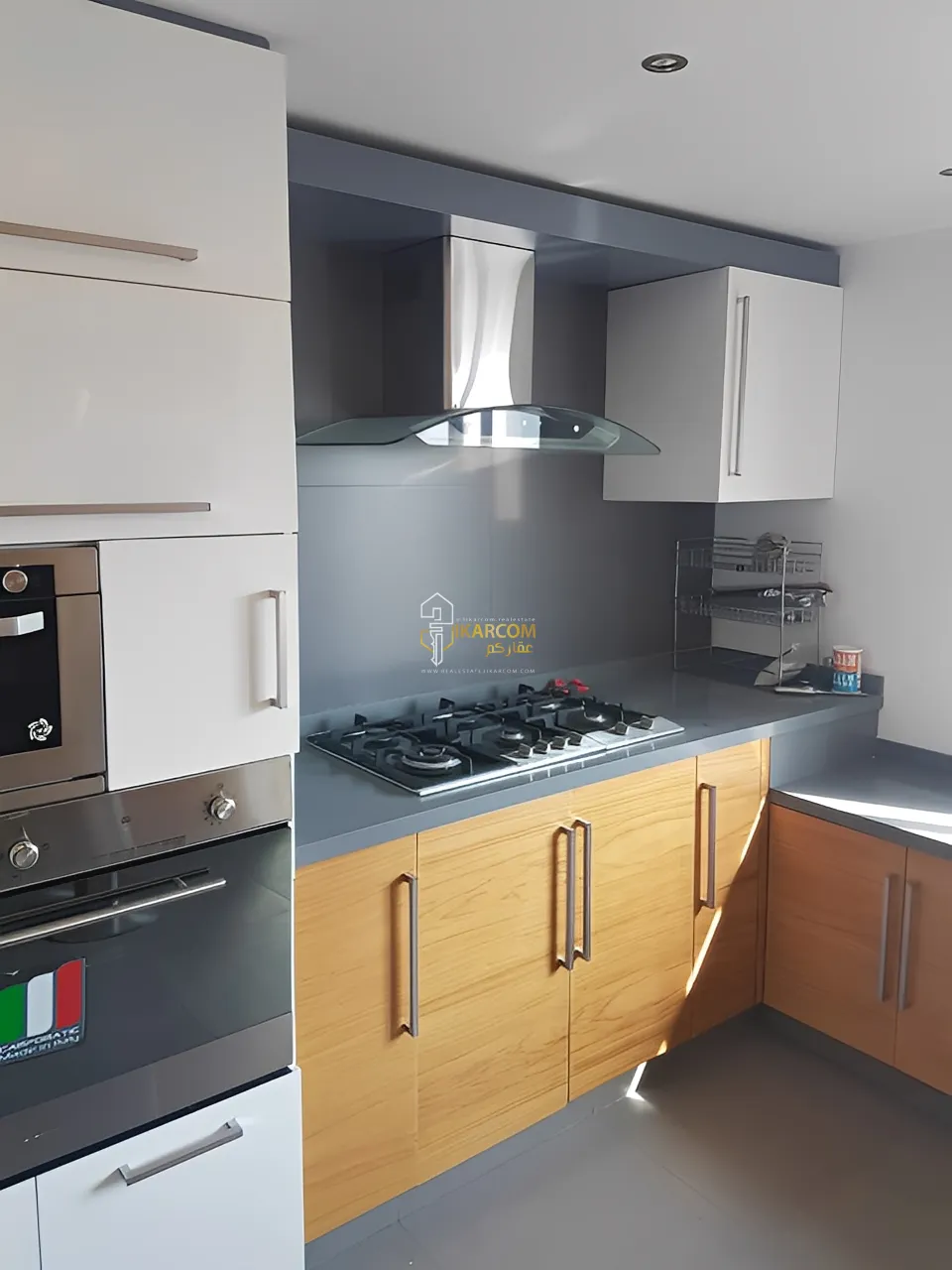 Apartment for Sale in Raoucheh - 4 bed, 5 bath