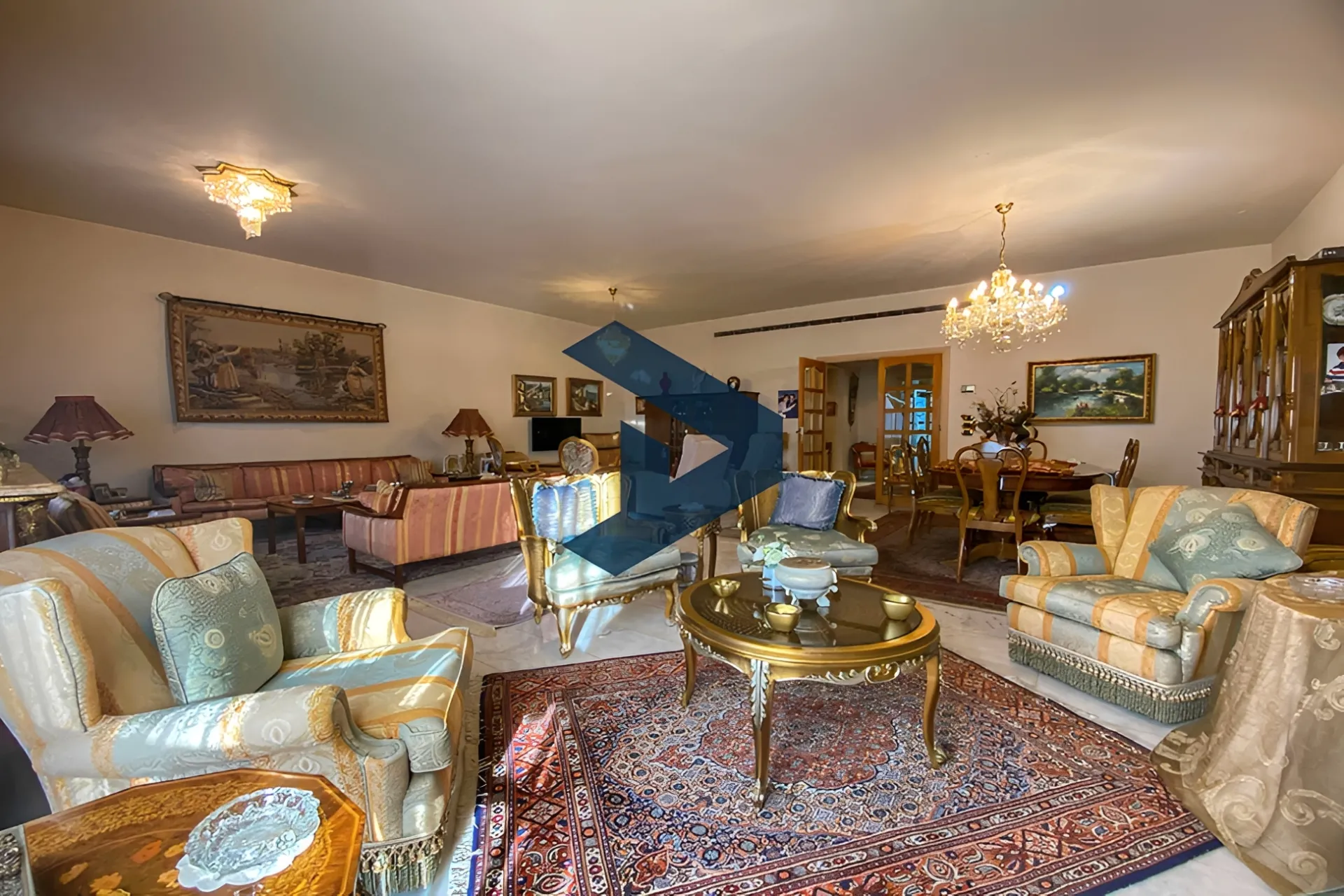 Apartment for sale in Hamra, Beirut, Lebanon