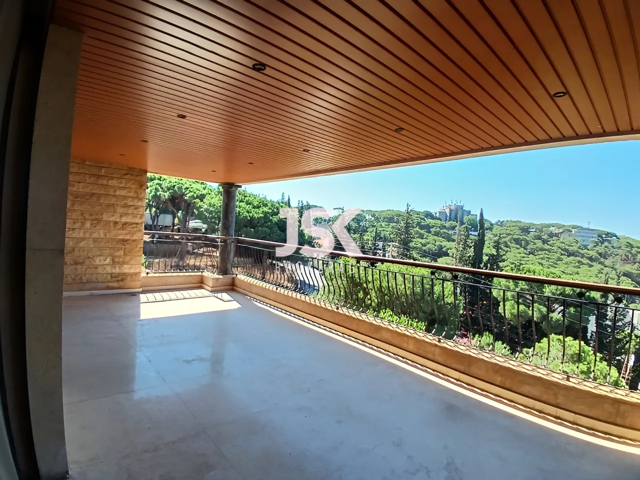 Apartment for Rent in Ain Saadeh