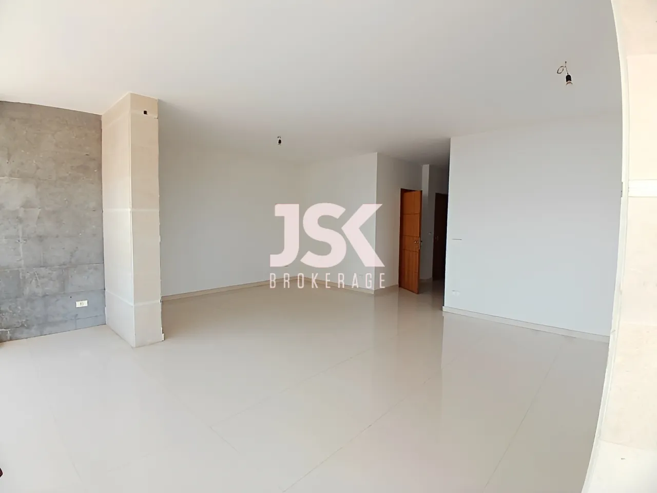 Apartment for sale in Mazraat Yachoua, Lebanon