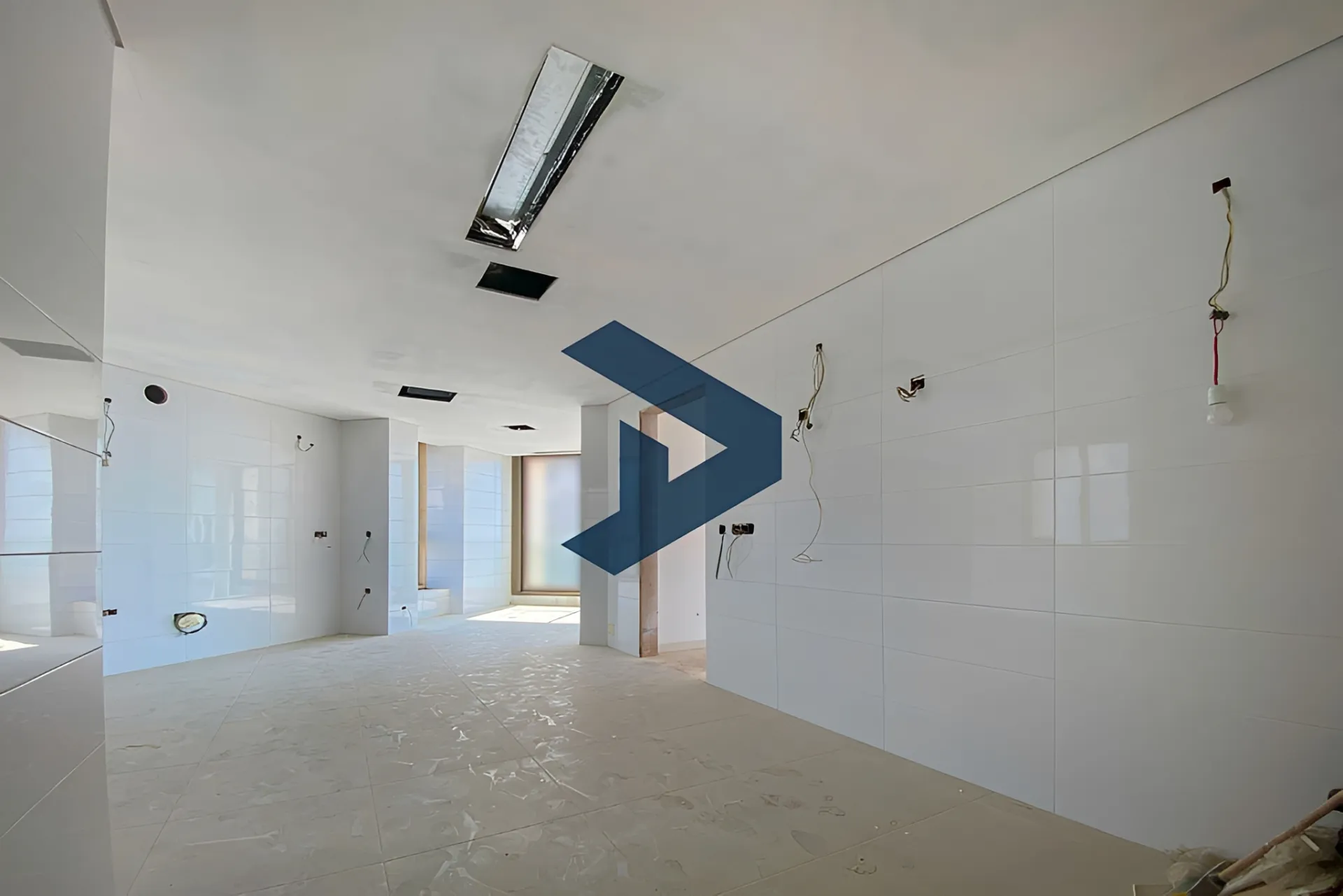 Apartment for sale in Raoucheh, Beirut, Lebanon
