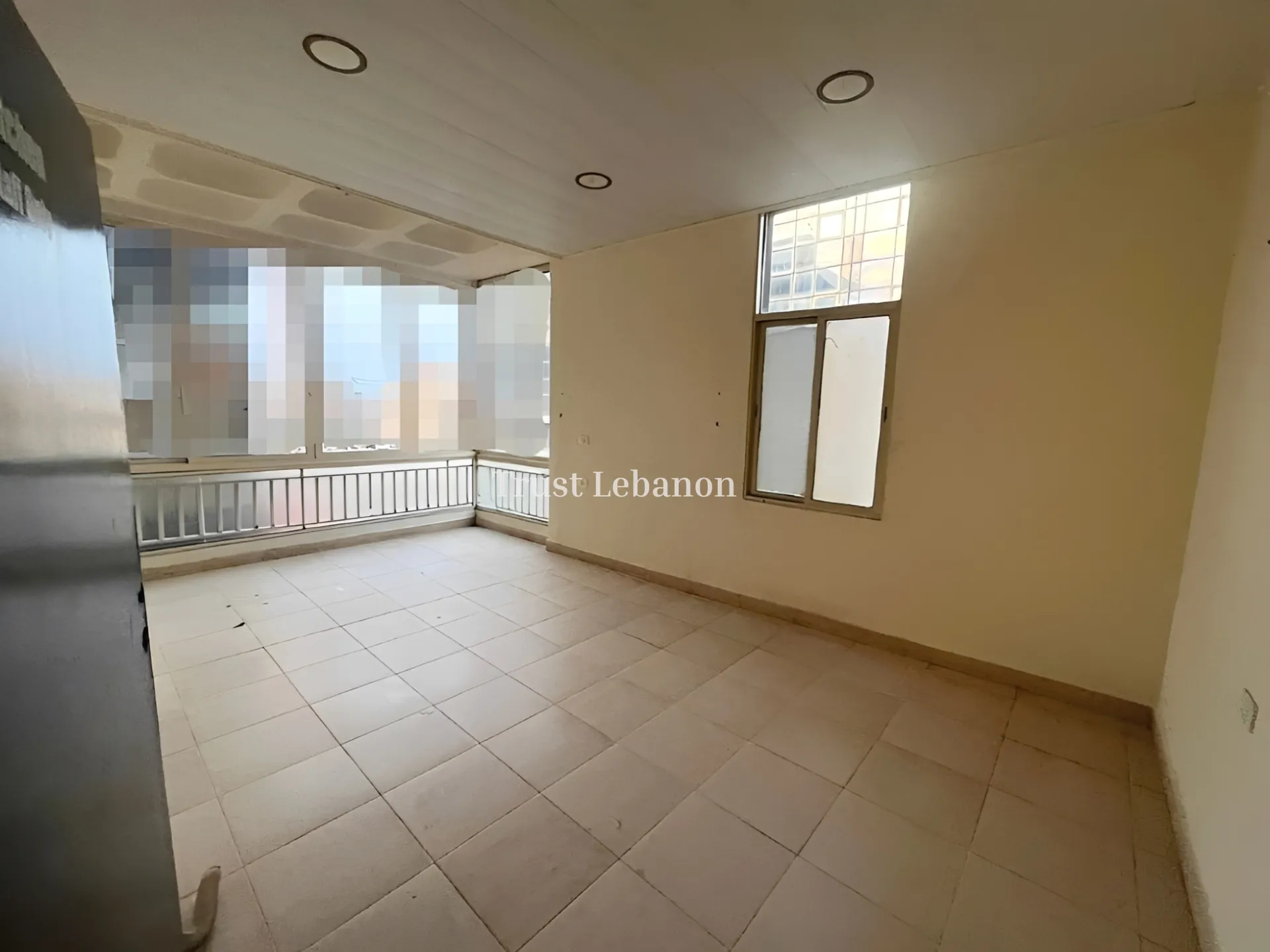 Office for rent in Zouk Mosbeh, Lebanon