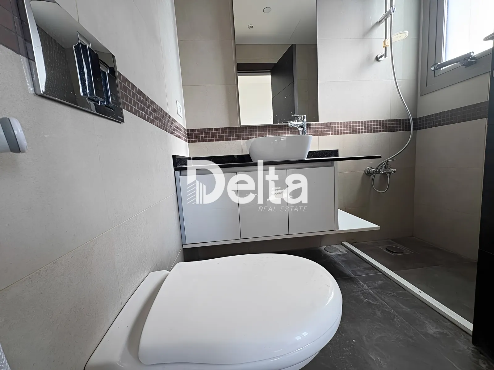 Apartment for rent in Hamra