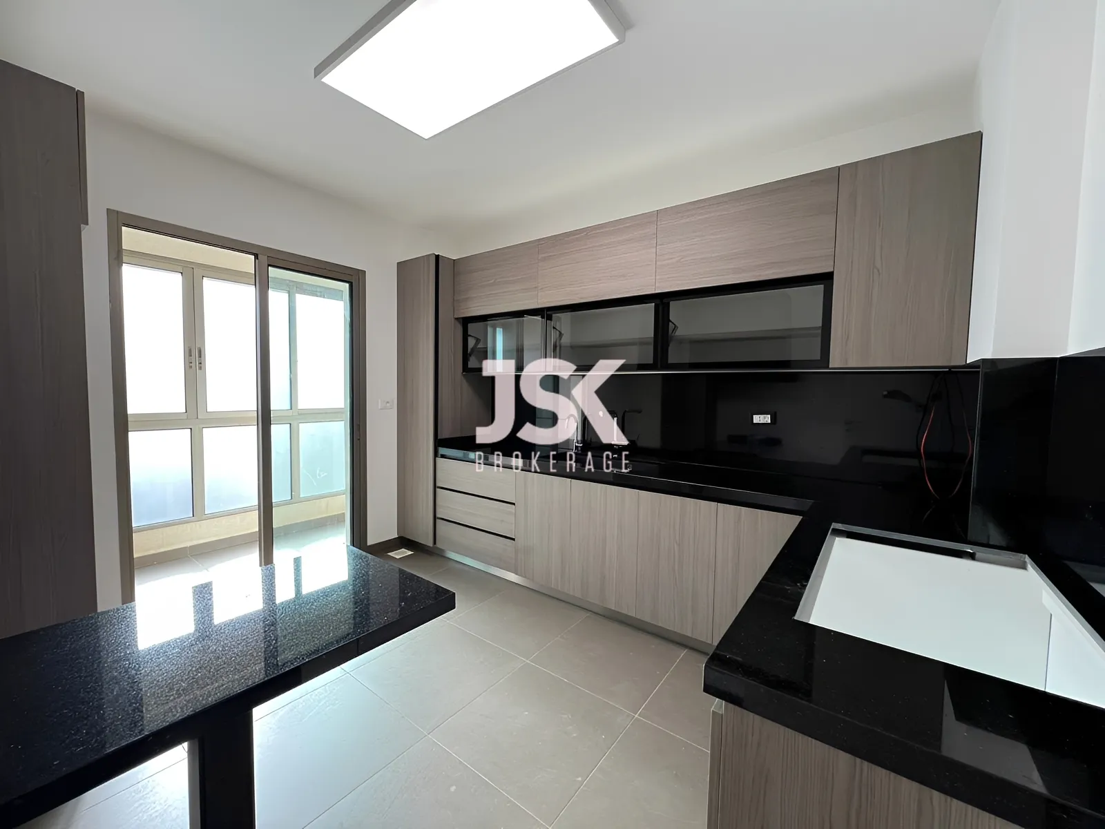 Apartment for Sale in Byblos - 3 bed, 4 bath