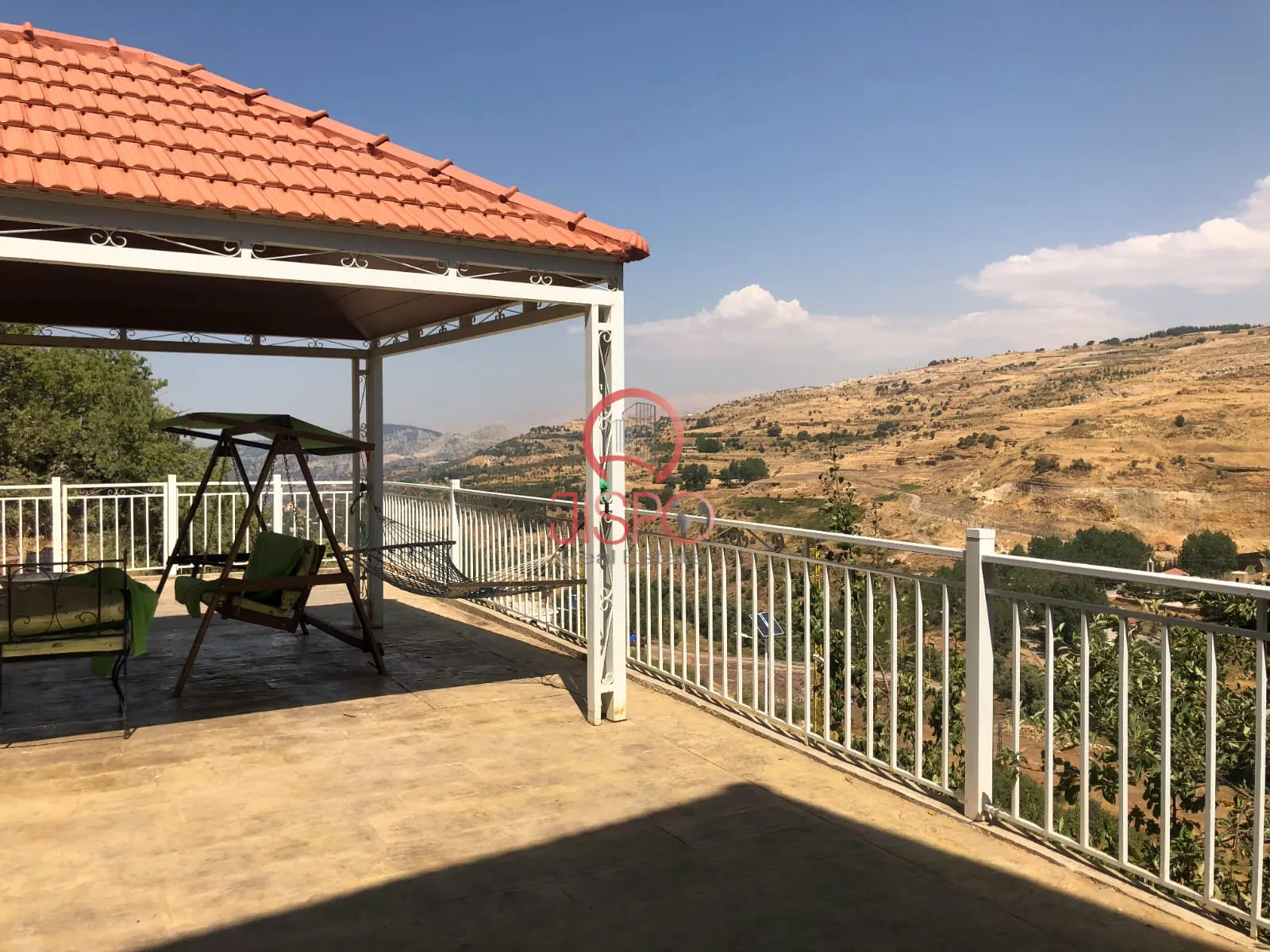 Villa for Sale in Laqlouq